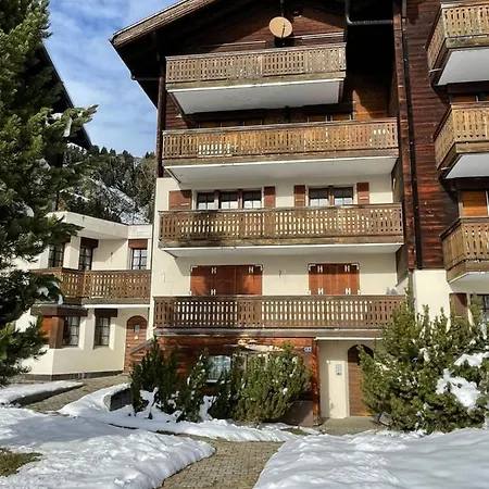 Vieux Valais Rustikal شقة *