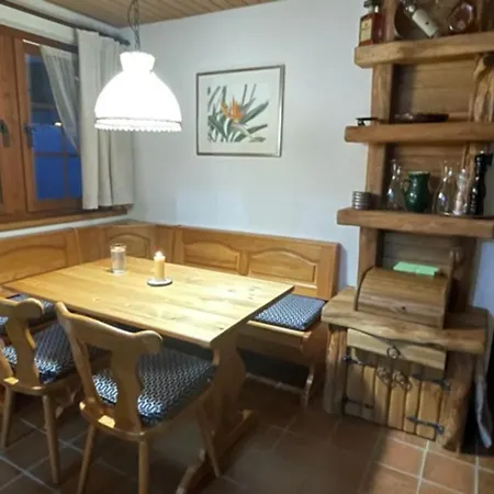 شقة Vieux Valais Rustikal *